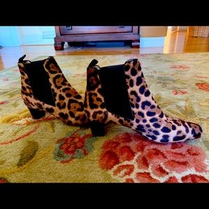 Louboutin leopard booties 38.5